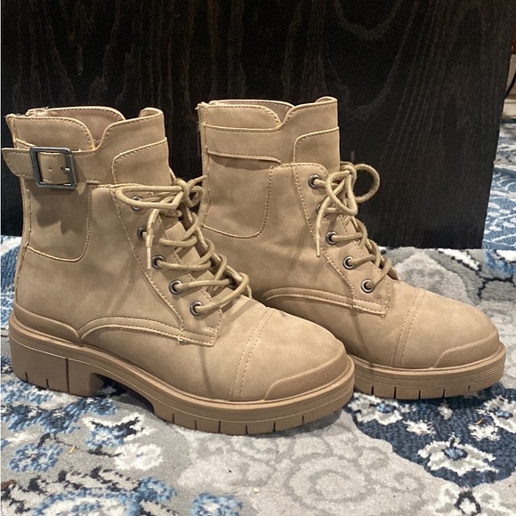 Beige Mia Booties - Picture 4 of 6